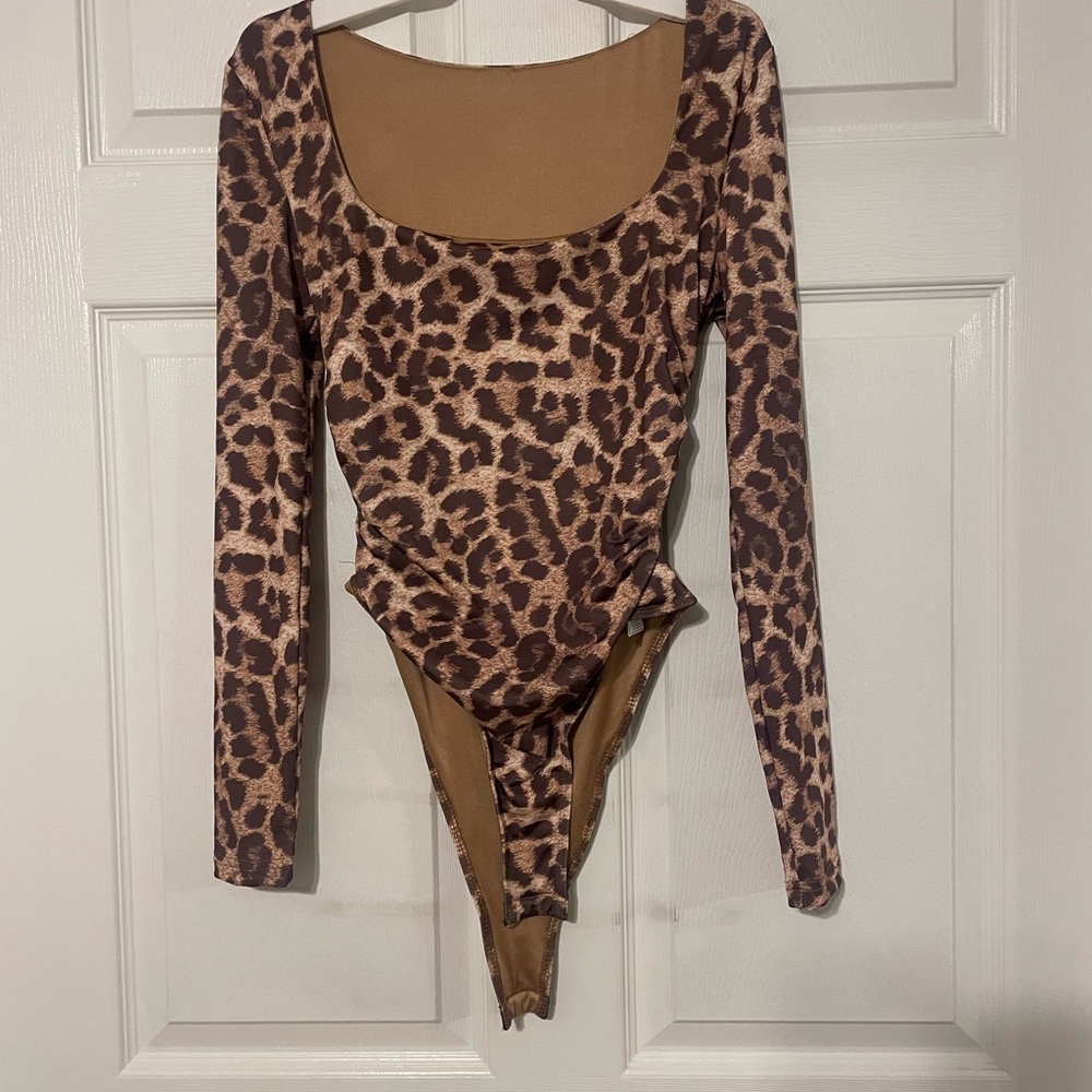 Never Worn Cheetah Bodysuit Stretchy